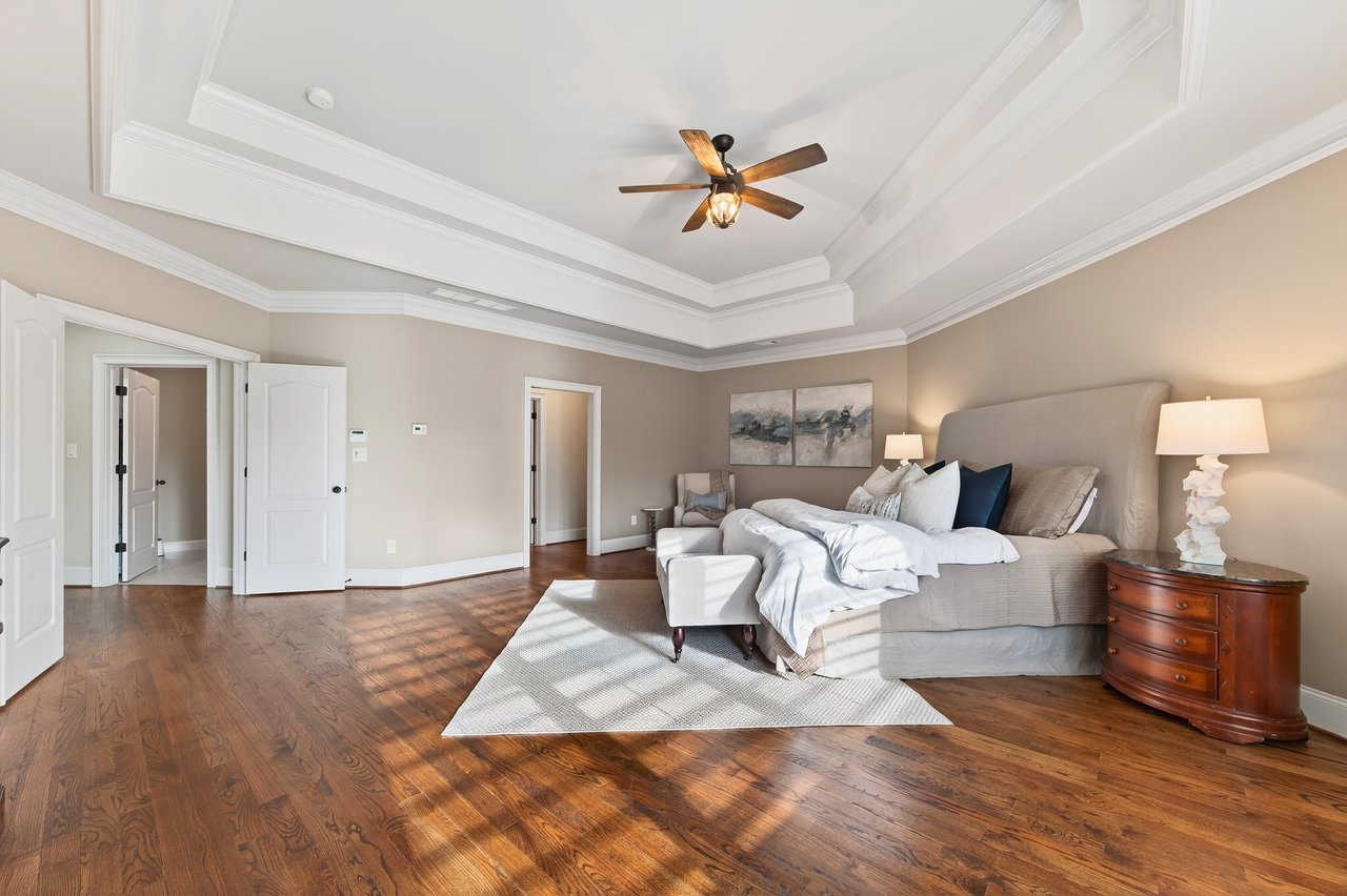 16750 Quayside Drive