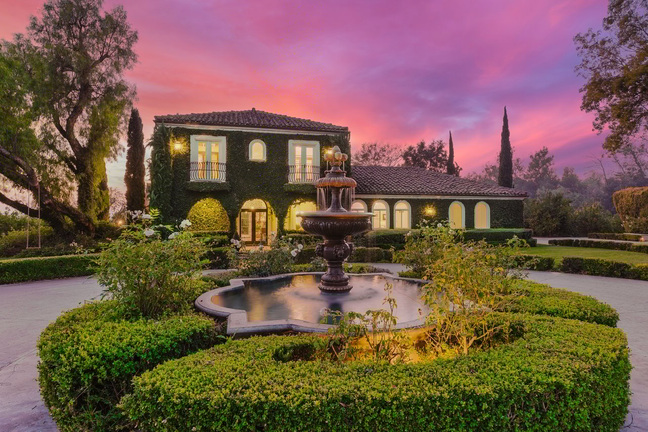 6201 Old Balcom Canyon Rd