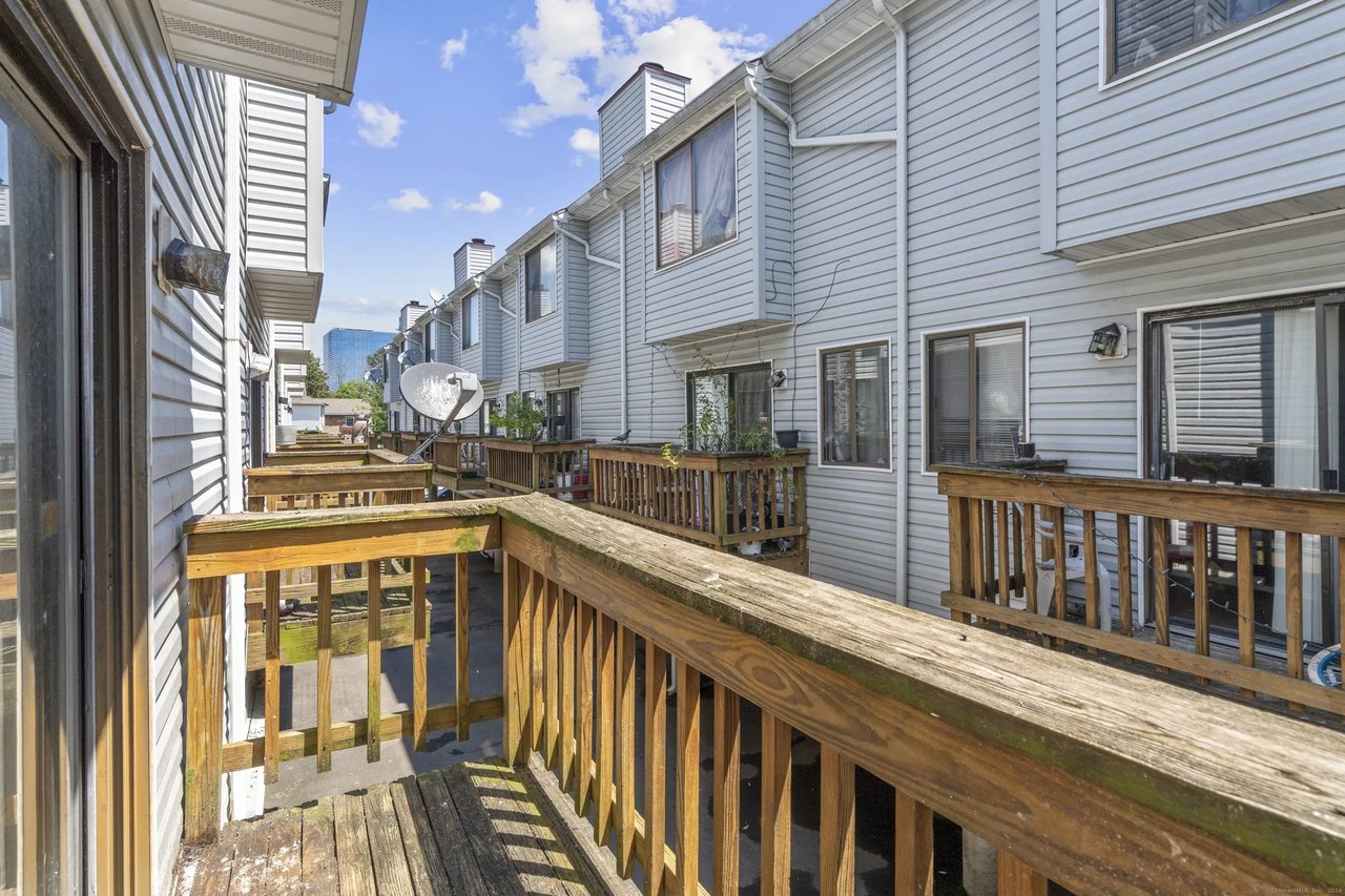 11 Finney Lane Unit 6