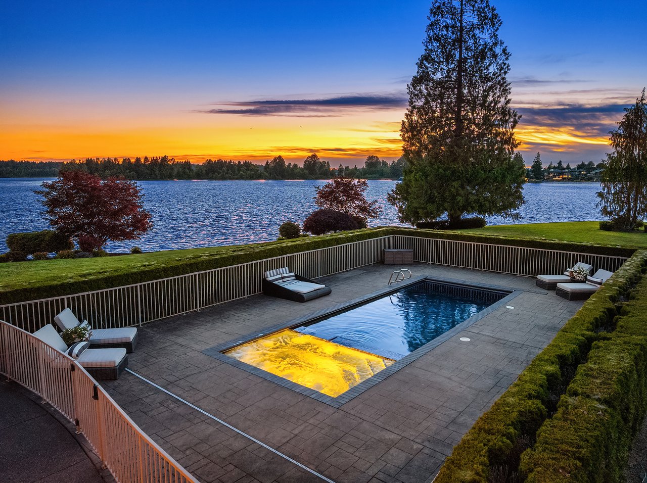 Legacy Snag Island Estate