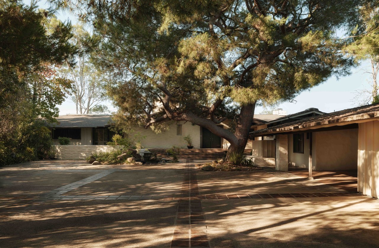 667 Ledo Way