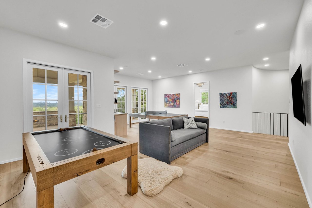 The Summit House