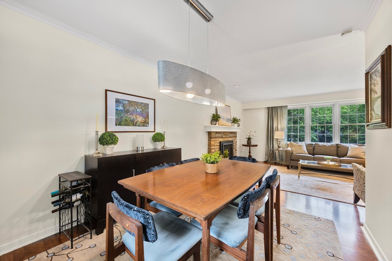 210 Richard Avenue, Newmarket