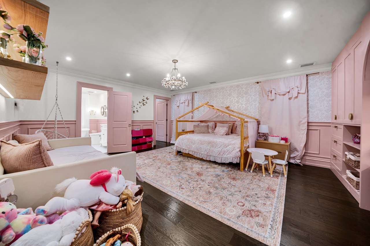 5 Abbington Way, Mendham Twp.
