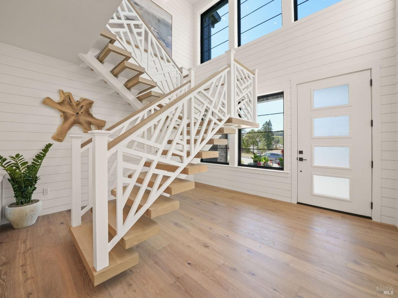 122 Erin Ct