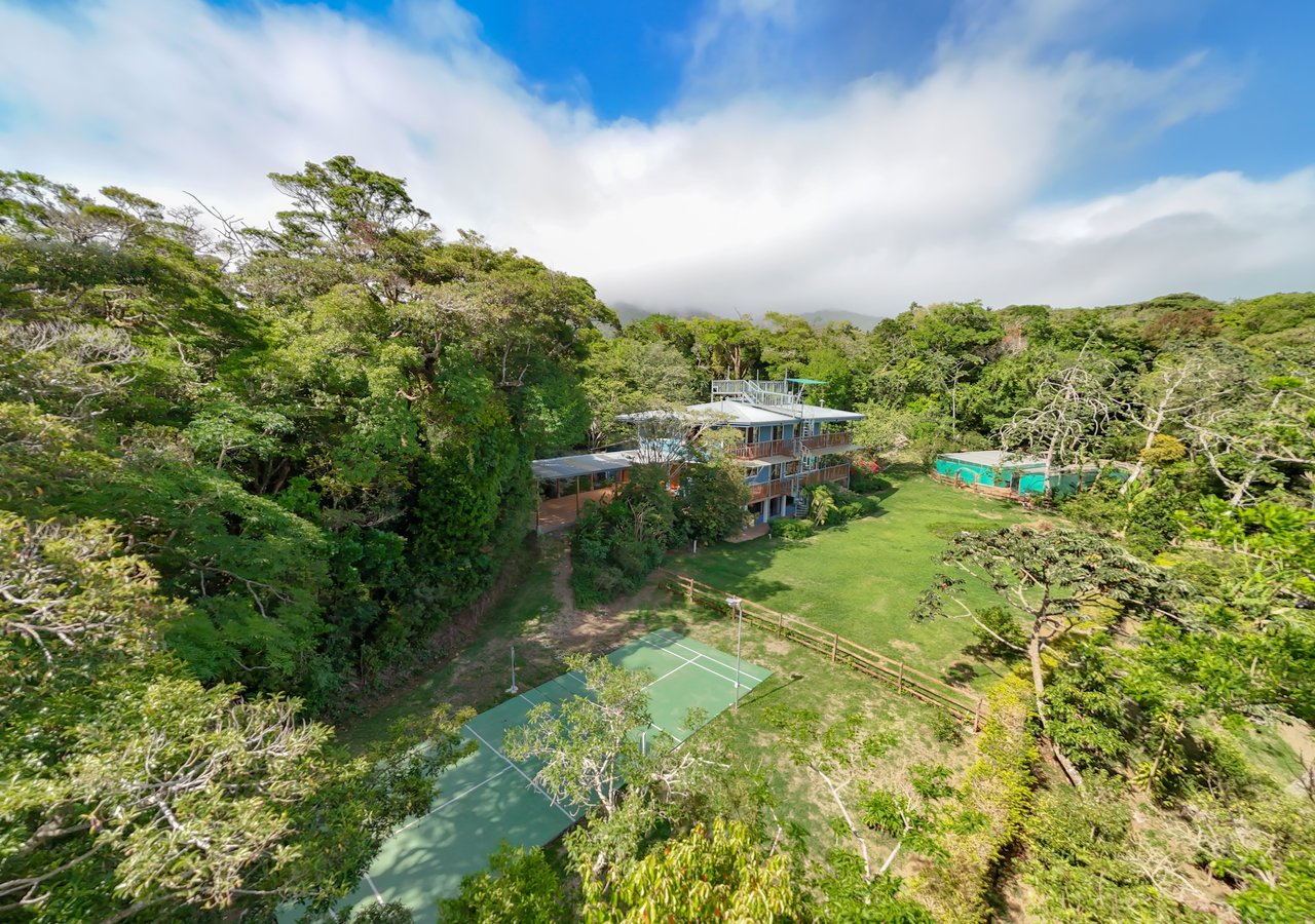 Eco Luxury Estate in Monteverde with Panoramic Gulf Views & Flat Land