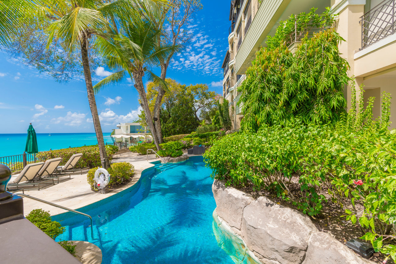 Paradise, 201 Sandy Cove