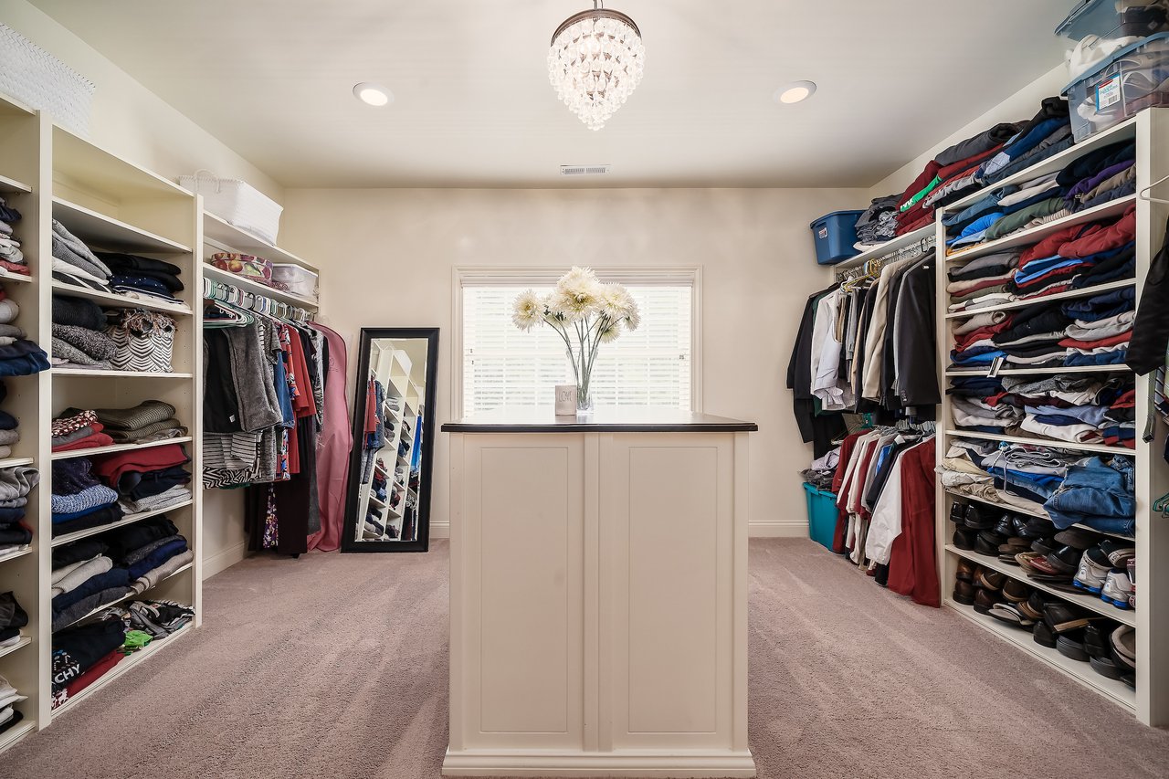 1999 Woodland Hall Drive