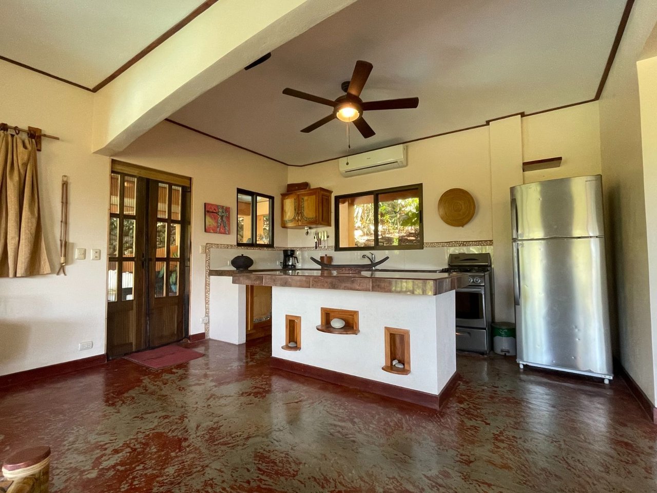 Riverfront Guest House Estate, Uvita, Puntarenas