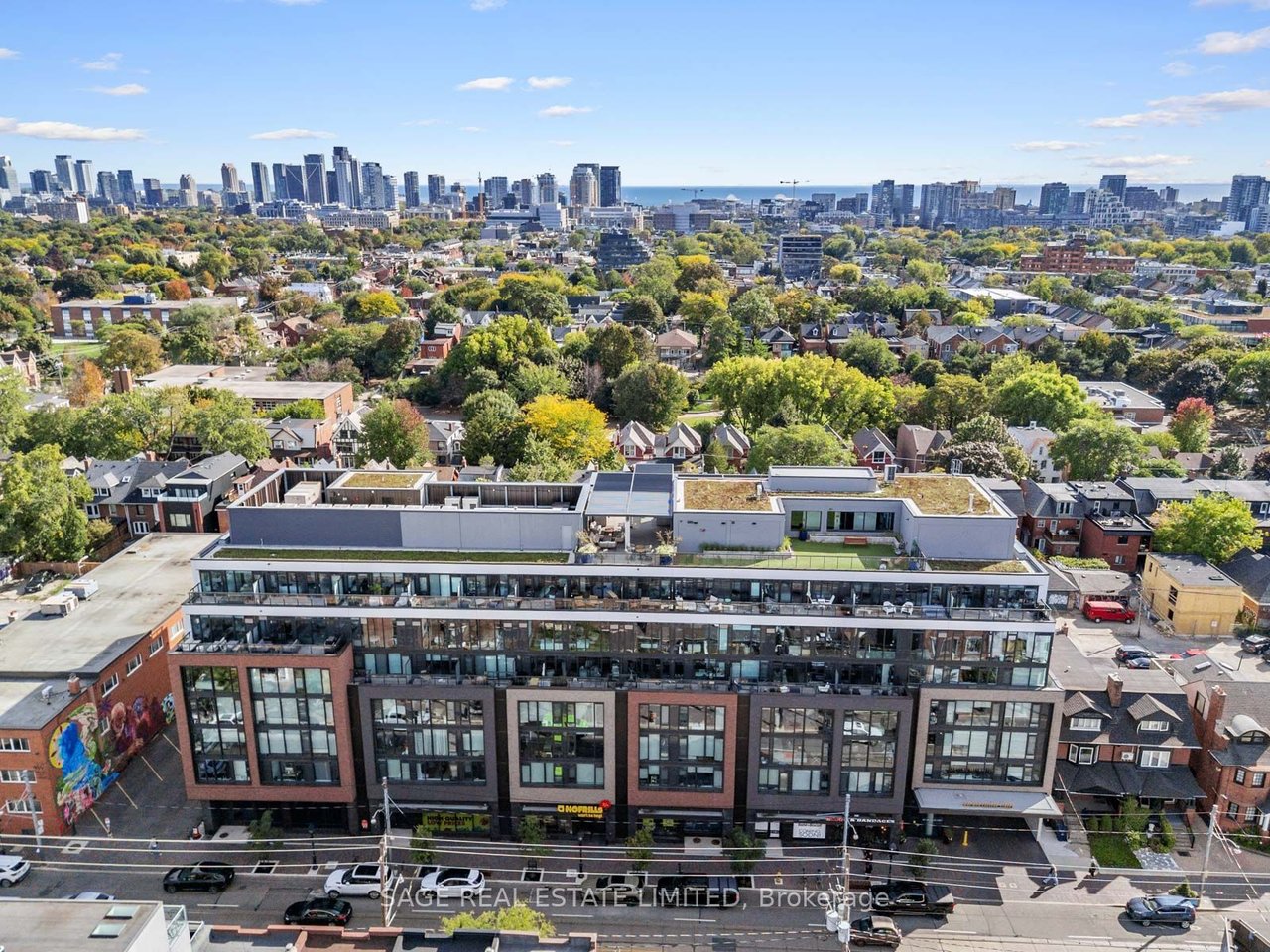 THE CARVALO ON COLLEGE PENTHOUSE