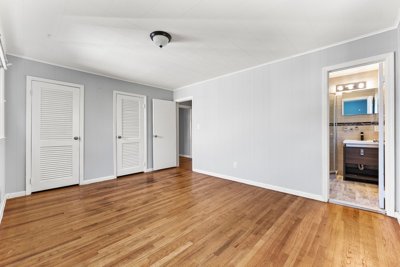 14 Mayling Court