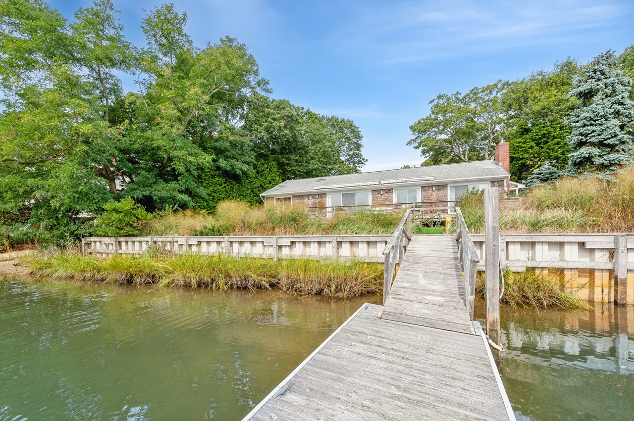 236 Redwood Road