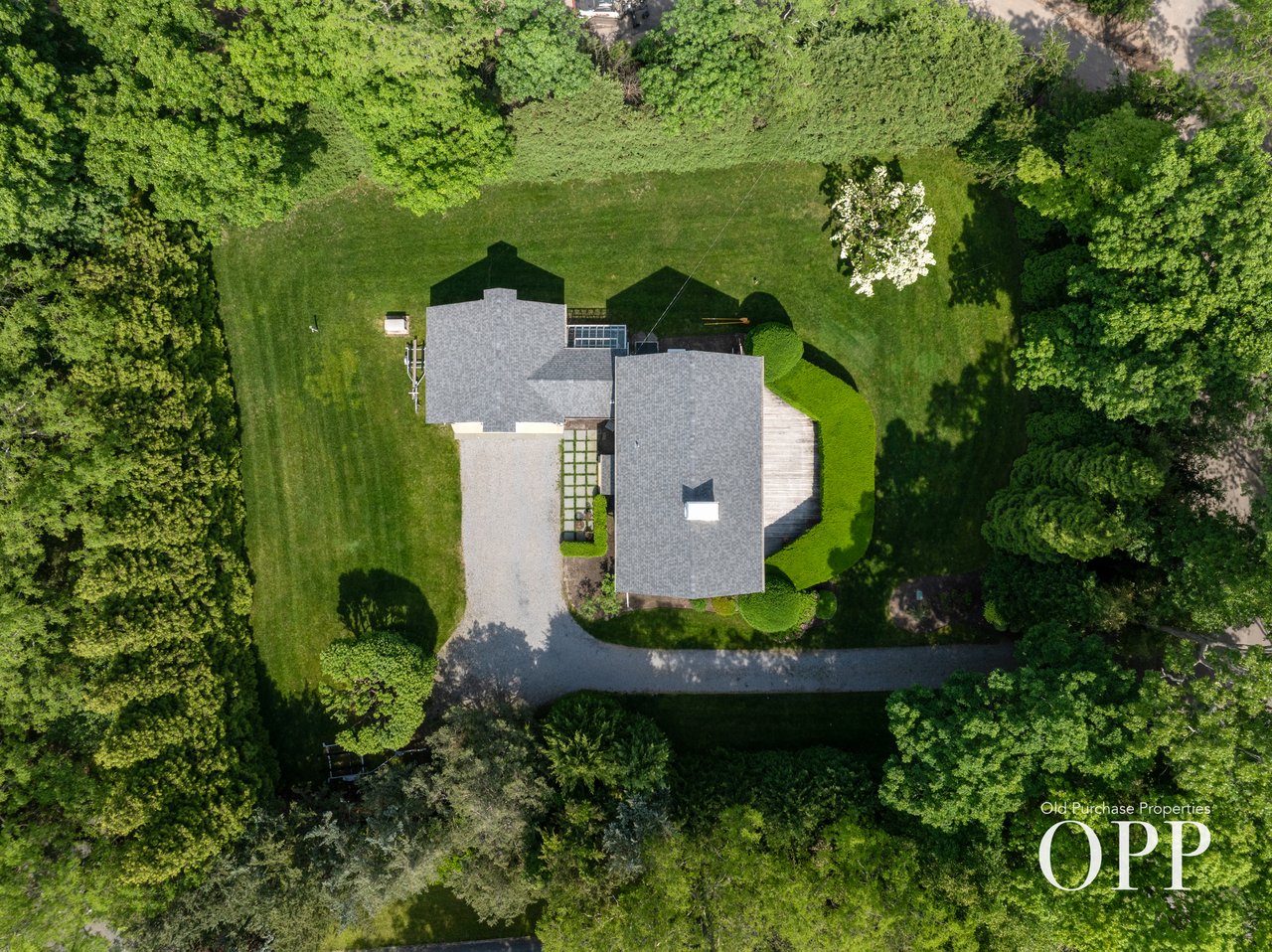 2/3 Acre Gem in the Hamlet