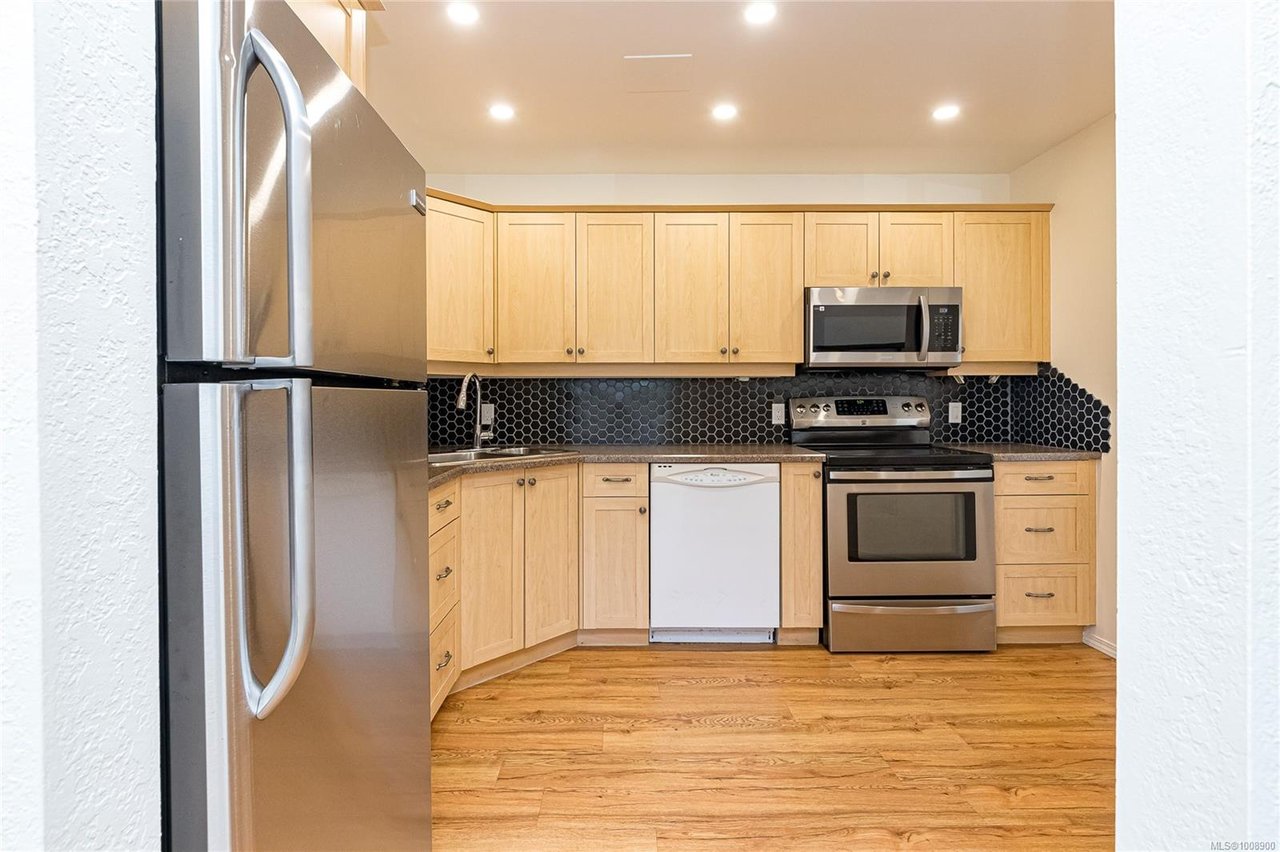 410-71 Gorge Rd