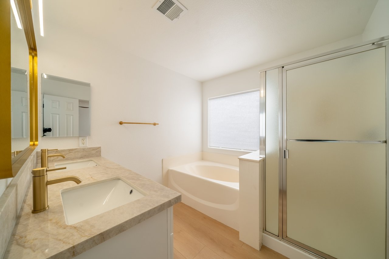 504 Lacabana Beach Drive