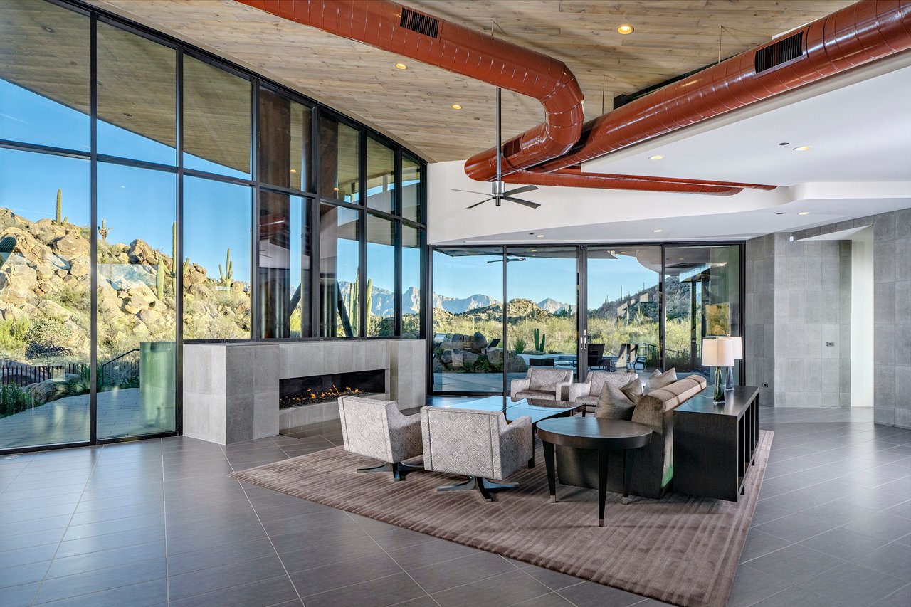 1470 W Tortolita Mountain Circle