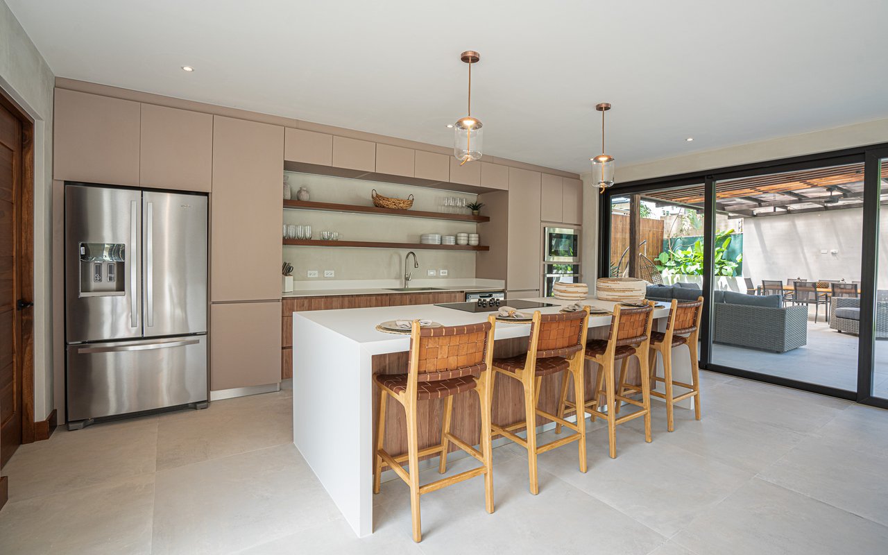 Casa Ko | Tropical Modern 4BR Retreat in Tamarindo with Exclusive Beach Club Membership