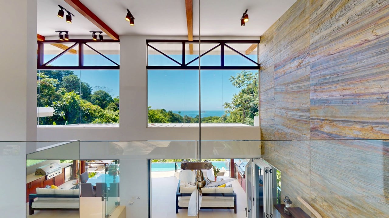 Luxury Retreat in Gated Community with Private Beach Access