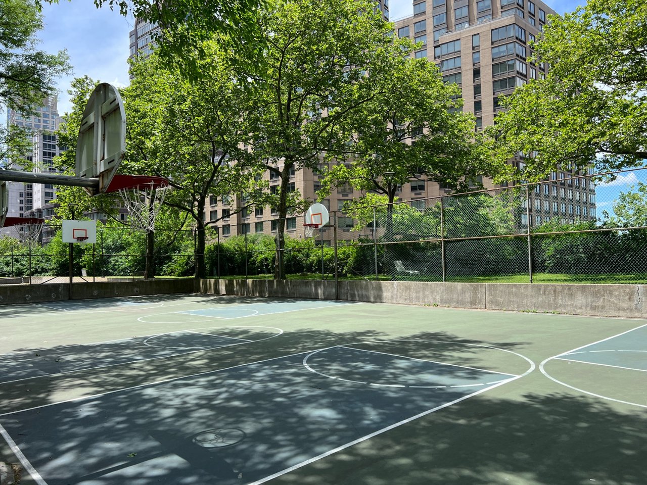 140 West End Avenue, #2AB