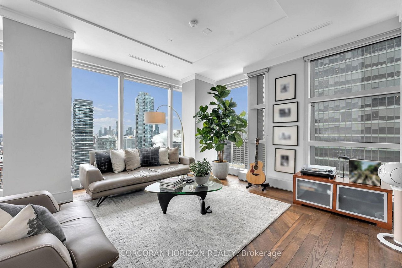 LUXURY LIVING AT THE RITZ