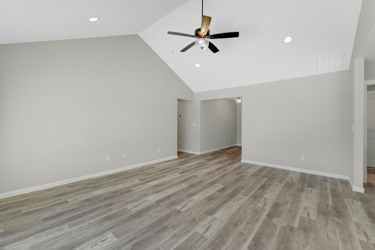 118 Sunset Dr