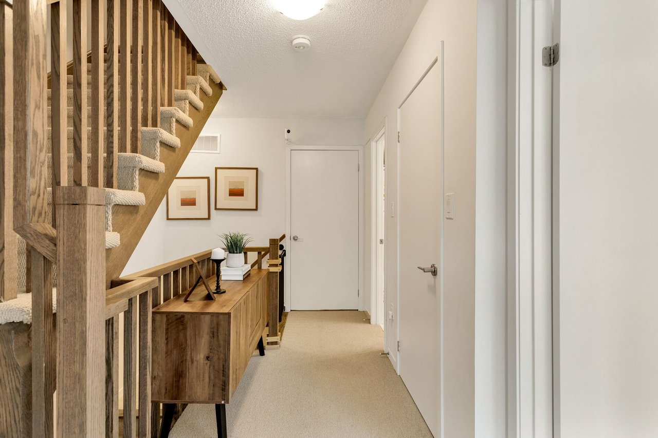 Steps From The Lake!