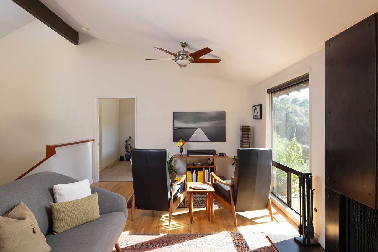 The Valley Hideaway