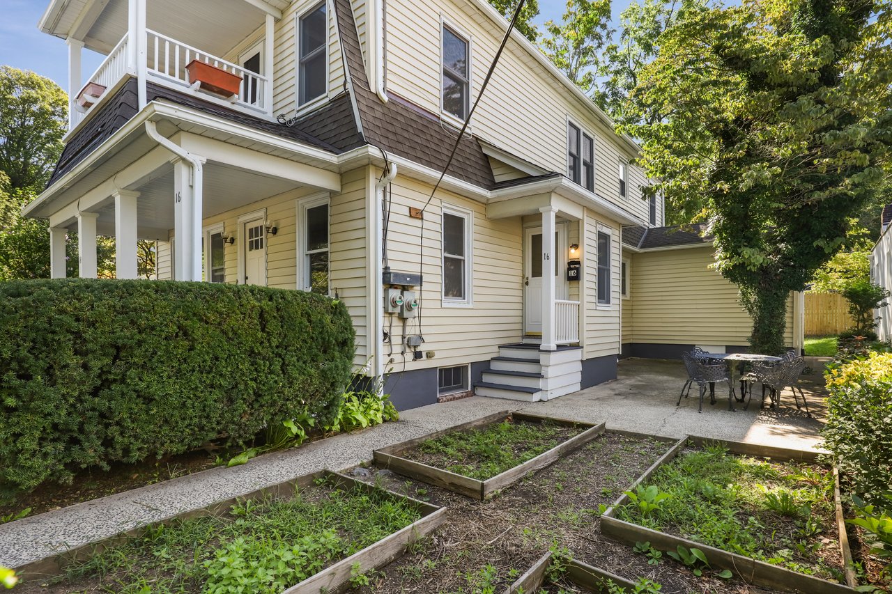 16 Terrace Place