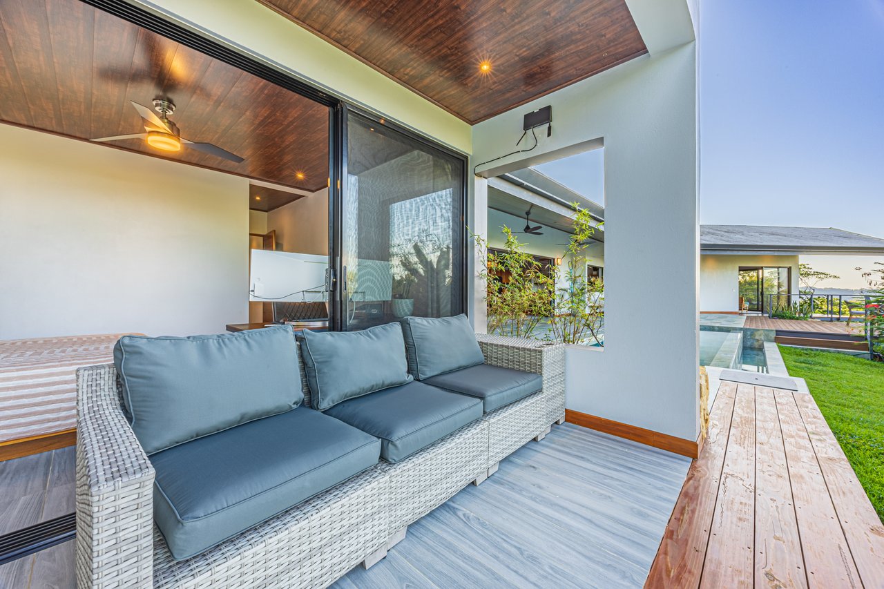 Beautiful Ocean View Casa Espiritu de la Jungla in Ojochal.  Accepting Bitcoin!
