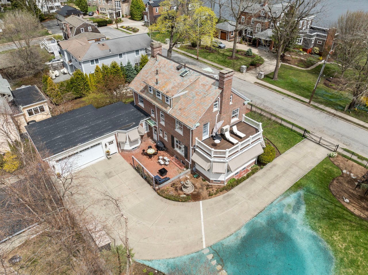 25 Seaview Avenue