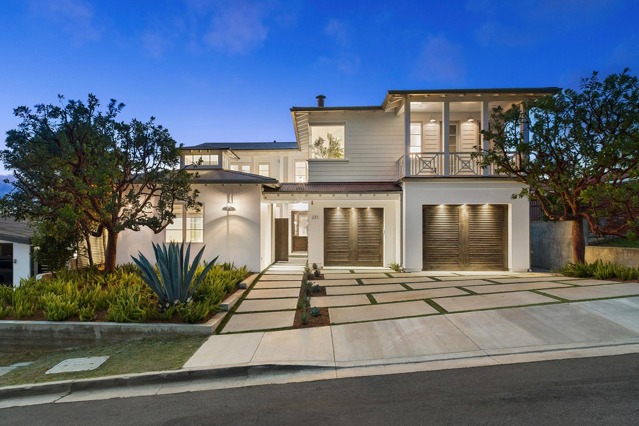 231 Tustin