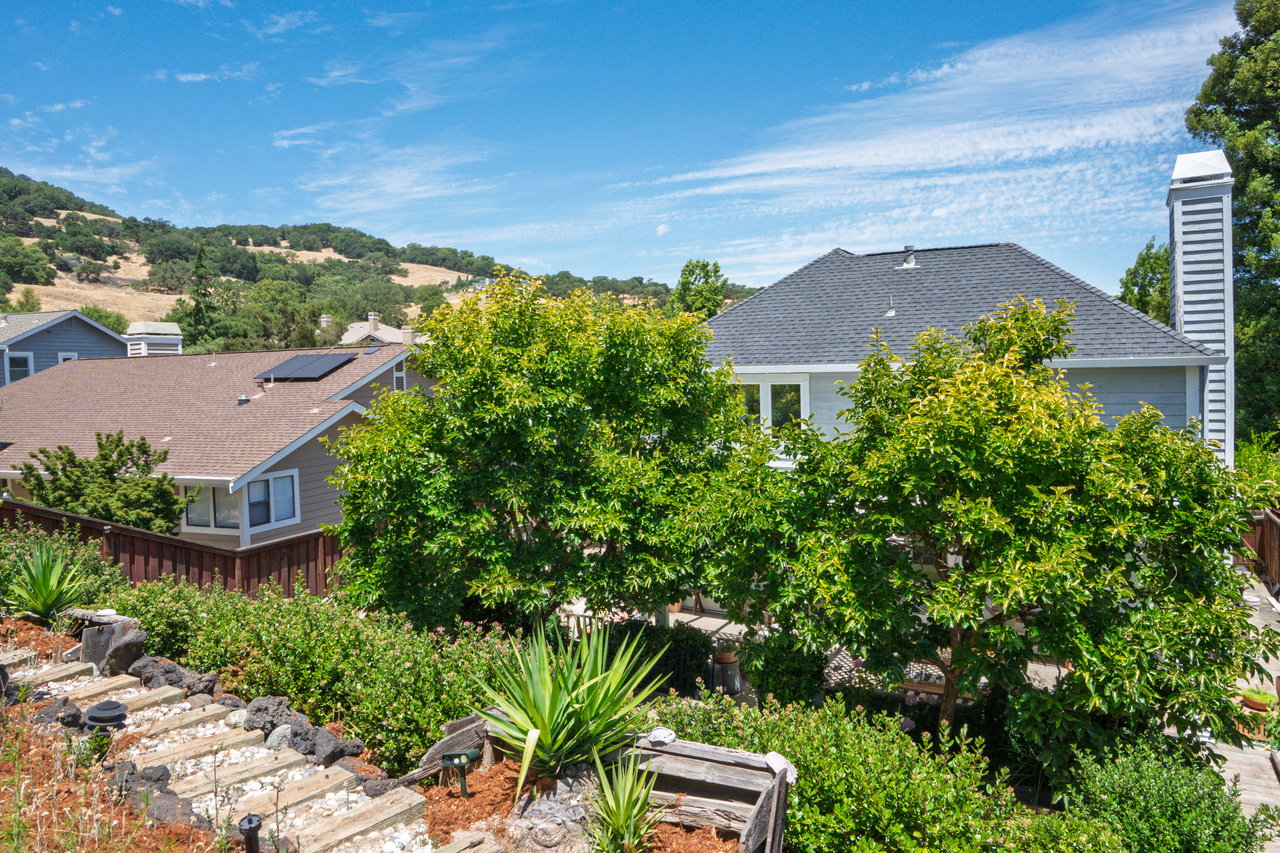 219 Butterfield Dr