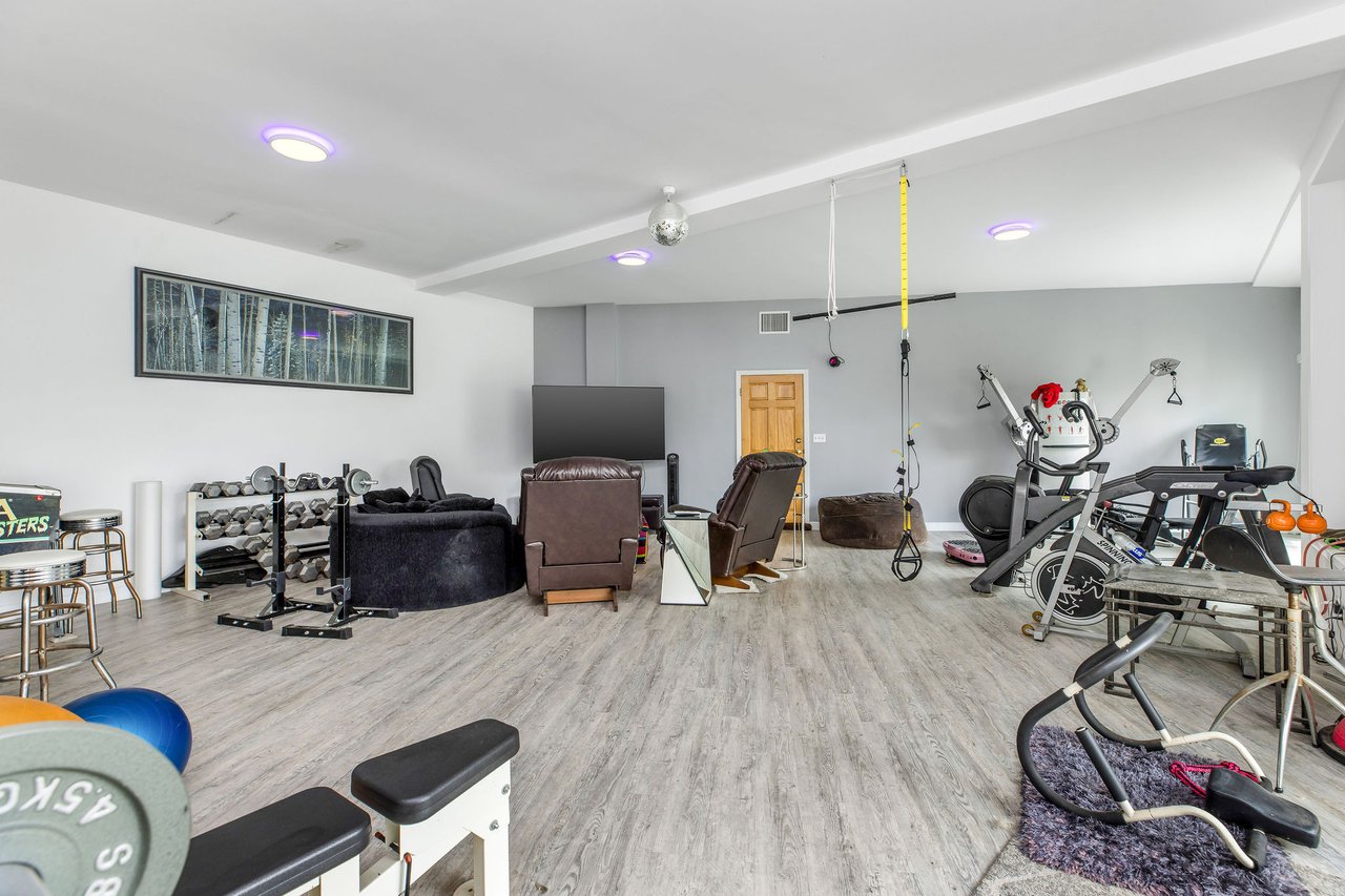 2350 San Marco Dr