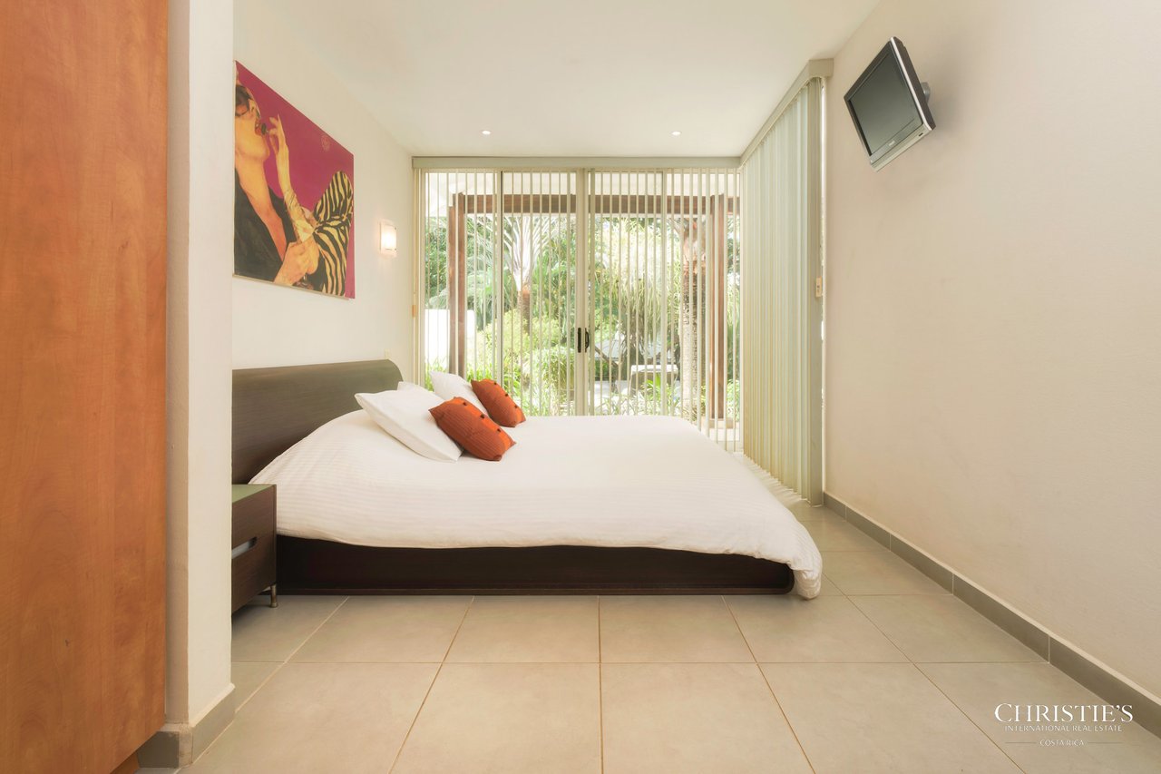 The Breeze Hotel