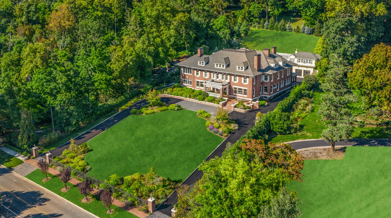 Estate Featured on HBO’s ‘Sopranos’ Goes on the Market for $6.7M