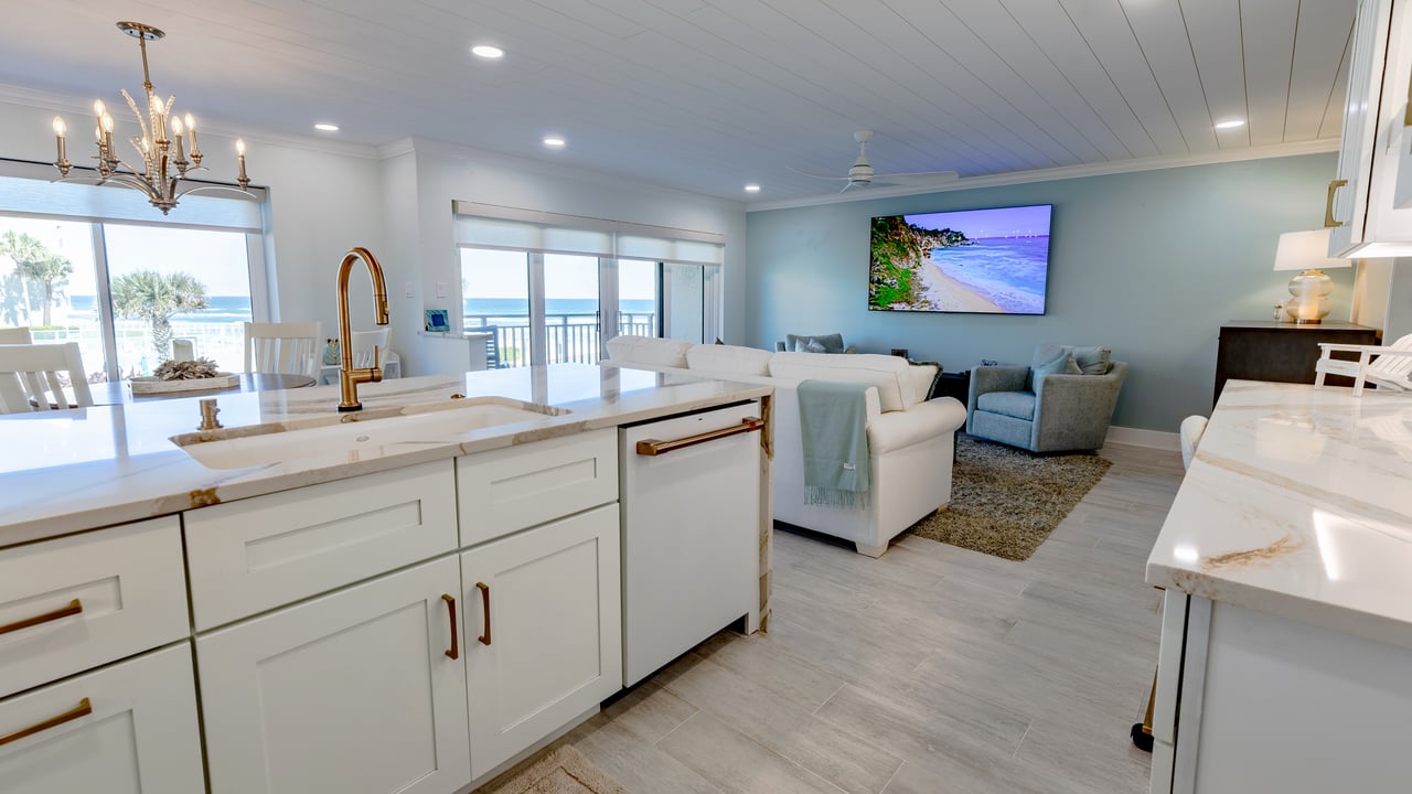 Oceanfront Furnished Condo in New Smyrna Beach