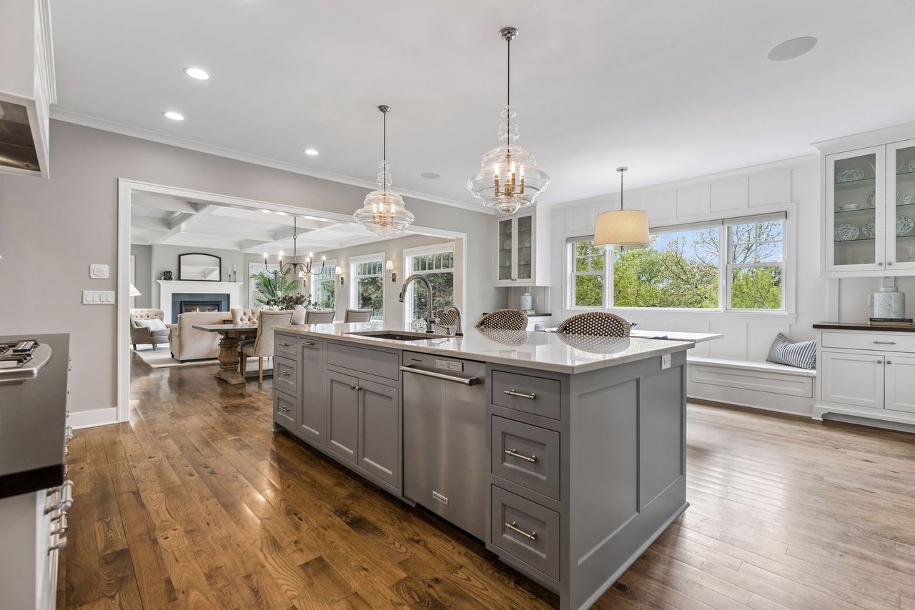 5116 Skyline Drive, Edina