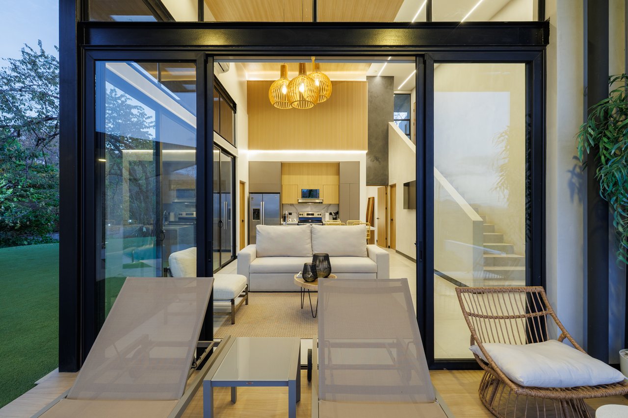 20882 - Multi-Villa Property with 18 Bedrooms, Pool & Clubhouse, Tamarindo