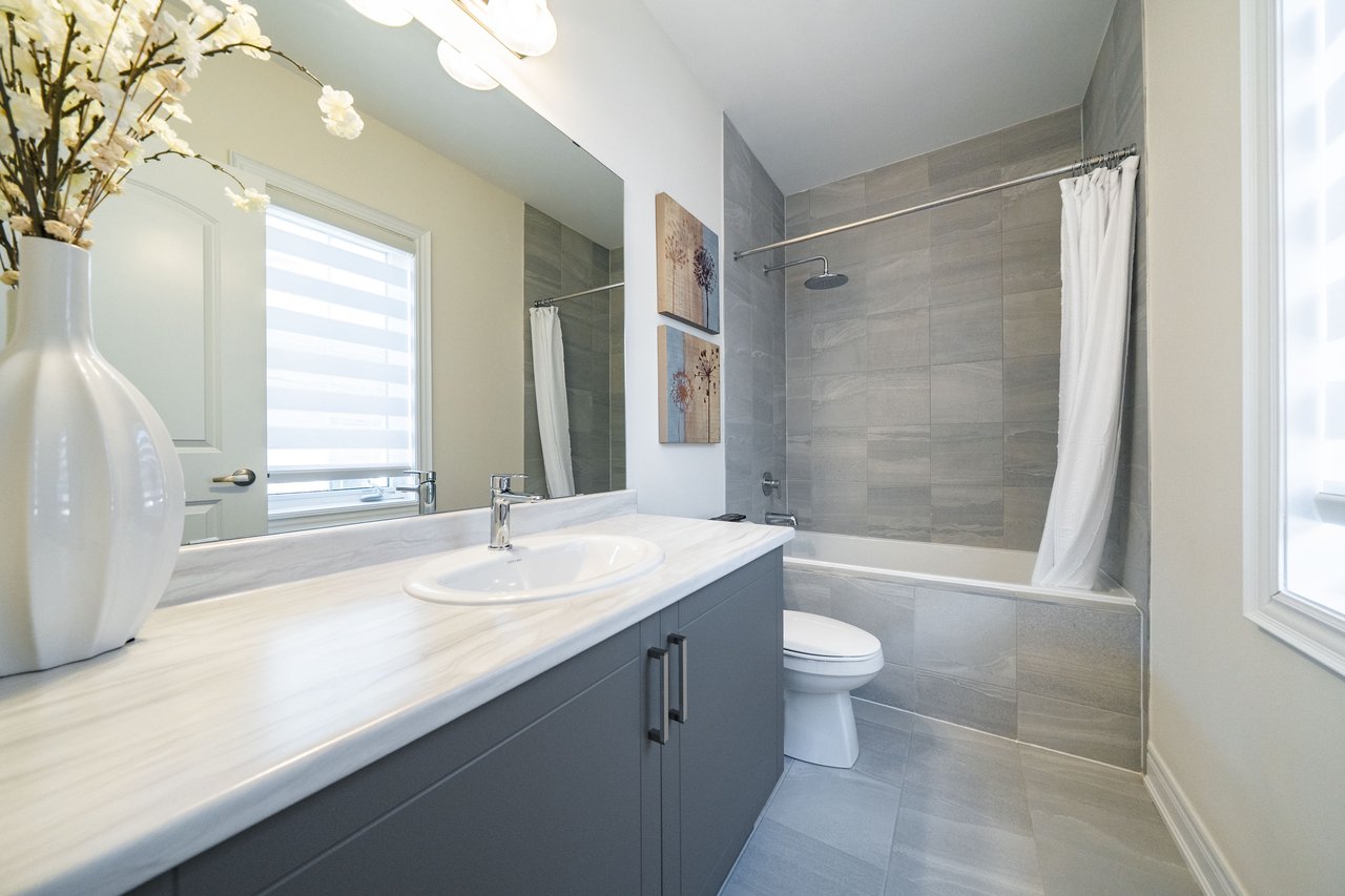 130 Drizzel Crescent