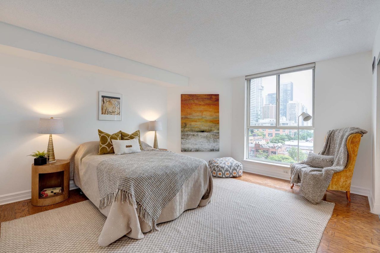 1055 Bay St, #1005