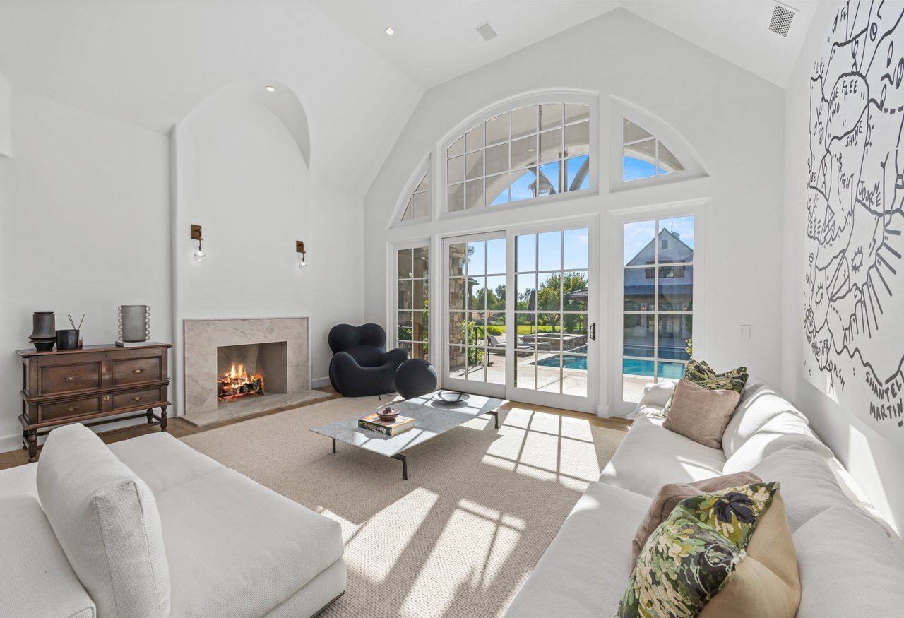 Regency Hills Estate