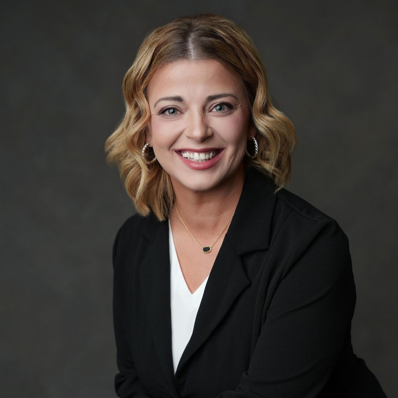 Tiffany Sikes Rolla, MO Real Estate Agent Headshot