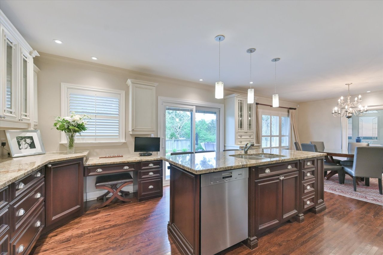 45 Bromley Crescent, Toronto