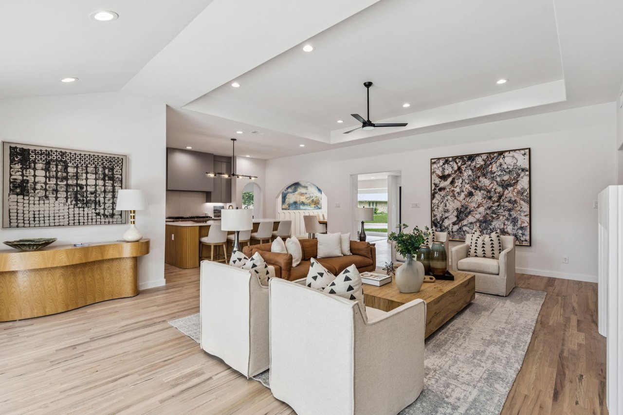 Available now  | 4216 Rickover 