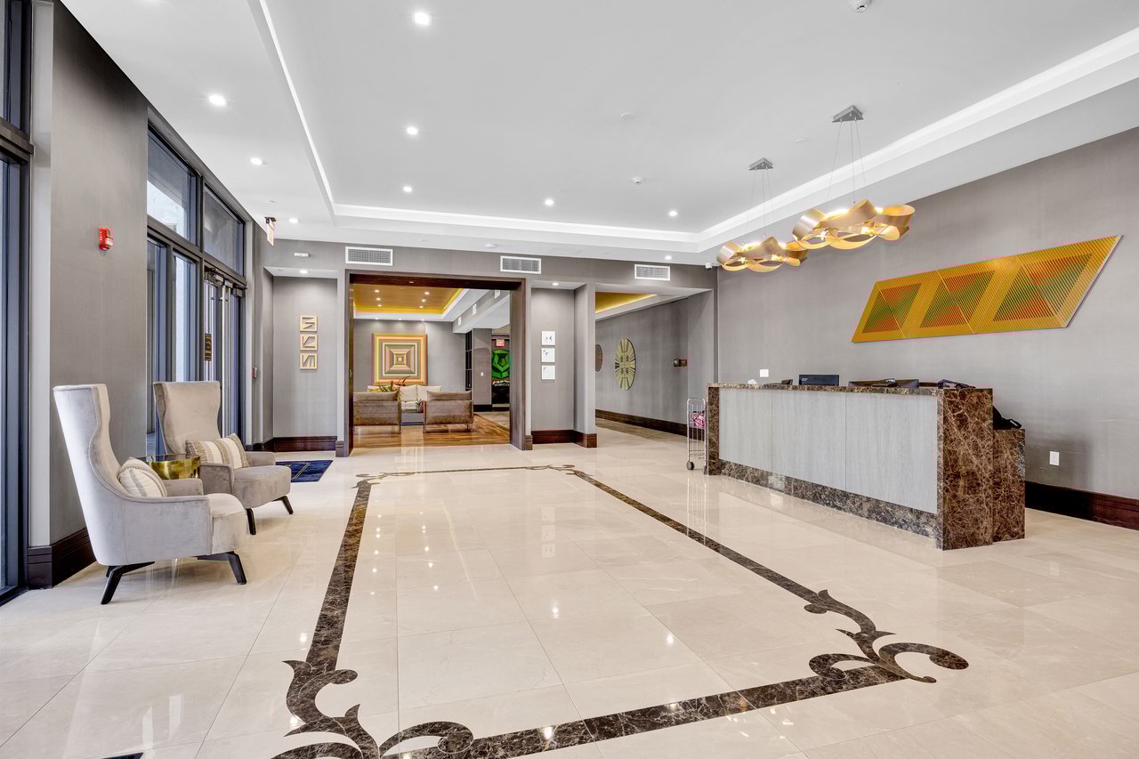 Boutique Luxury Living at Biltmore Parc 