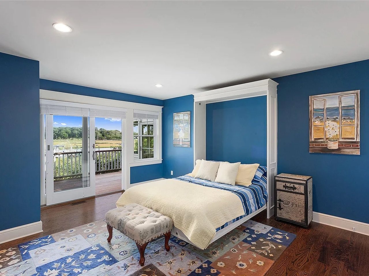 32C Honeysuckle Ln