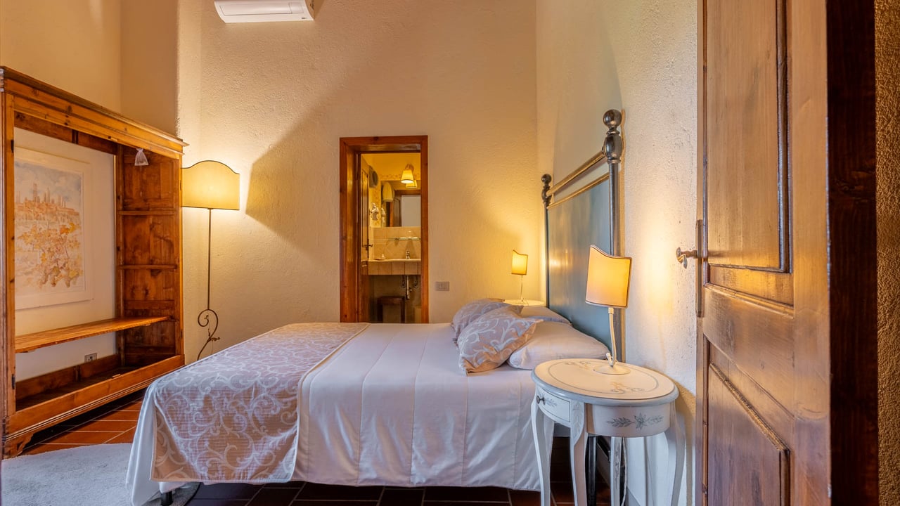 VILLA SOGNO MEDIEVALE