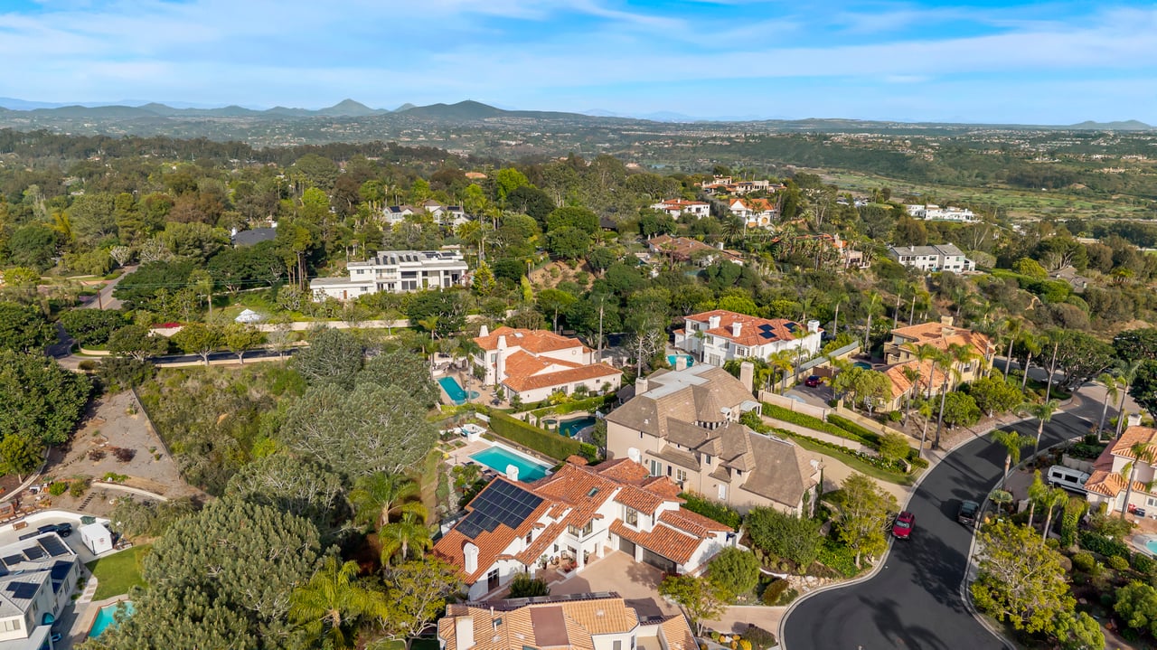 Luxury Gated Community Home in North County San Diego | 14835 Caminito Lorren
