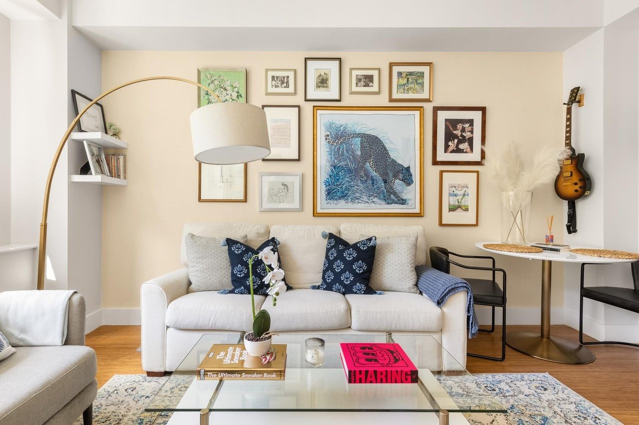 305 W 16th St, 3C, Chelsea