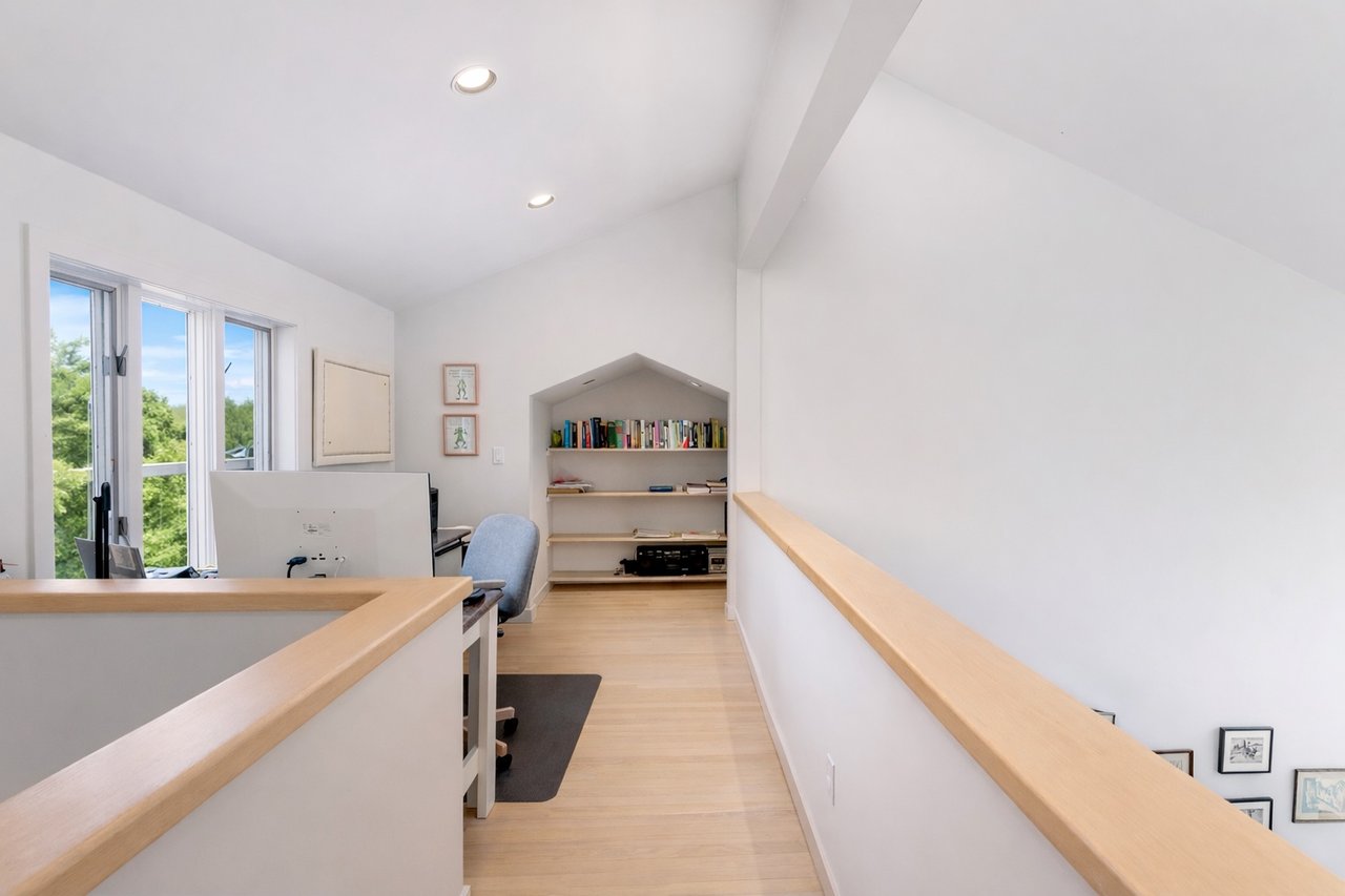 875 & 785 The Strand